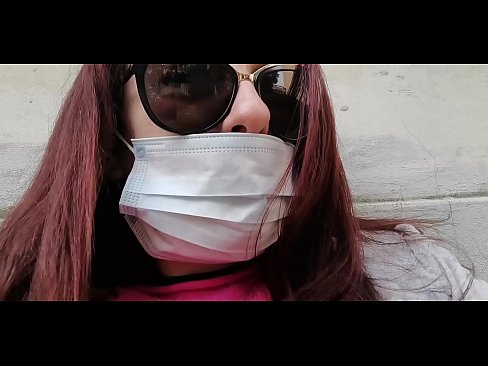 ❤️ ニコレッタは隣人に復讐し、彼のガレージでおしっこをする（特別Covid19イタリア検疫所） スーパーセックス ❌️